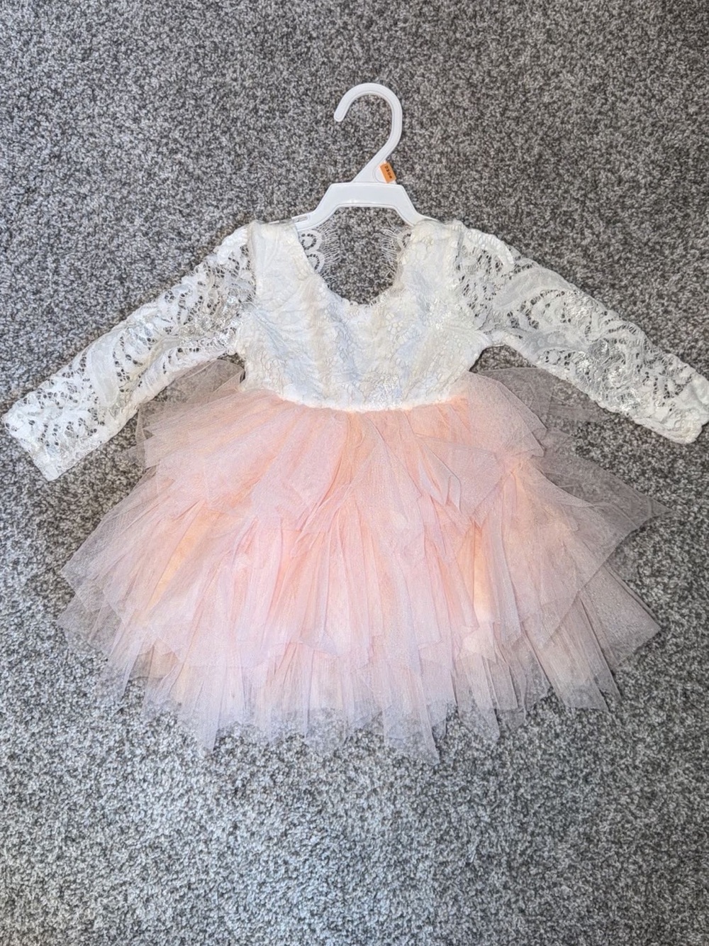 Adorable baby girls dress